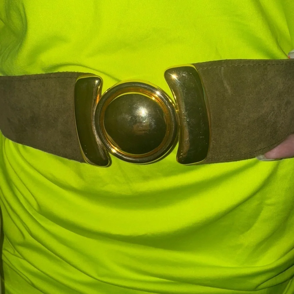 Suede elastic back Olive green Belt With Gold Circular Buckle Size M/L